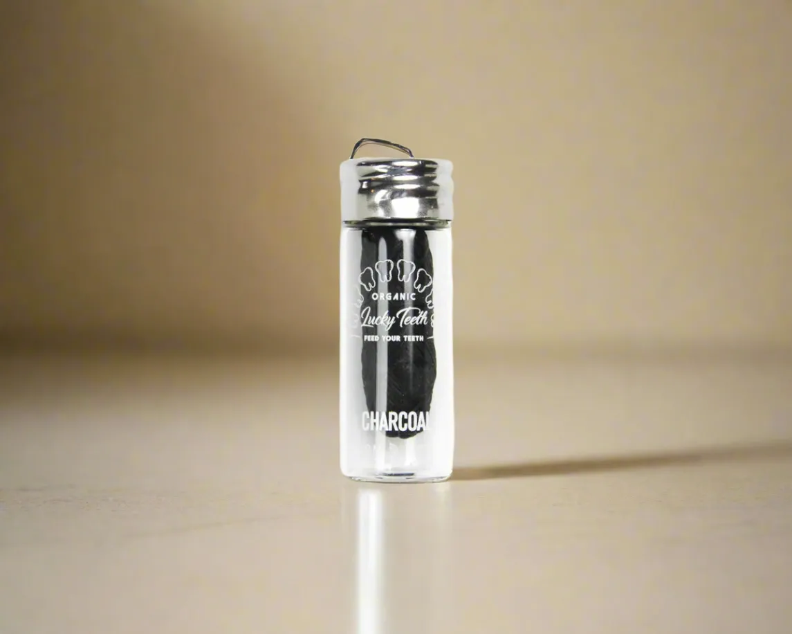 REFILLABLE DENTAL FLOSS